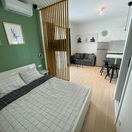 Modern Studio Overlooking Downtown Makarska Bagian luar foto