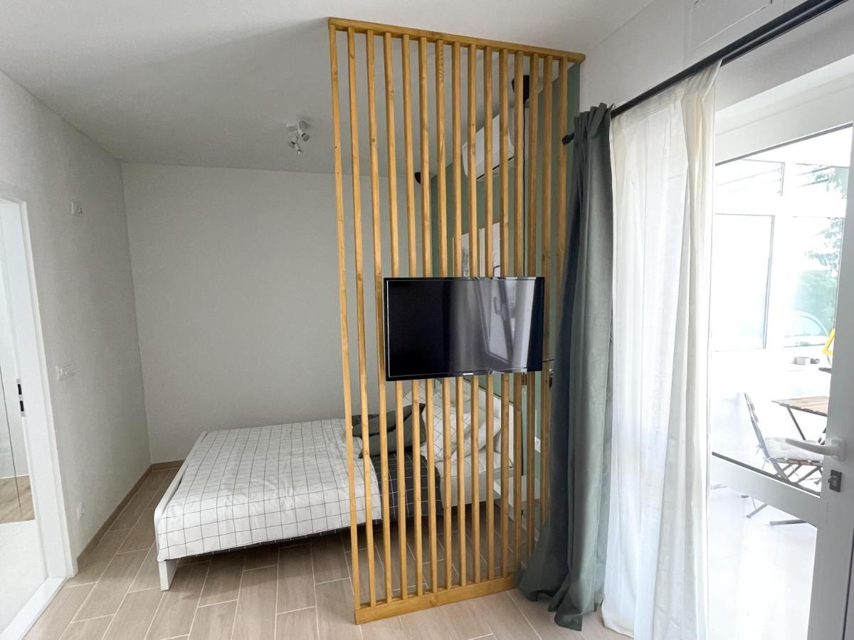 Modern Studio Overlooking Downtown Makarska Bagian luar foto
